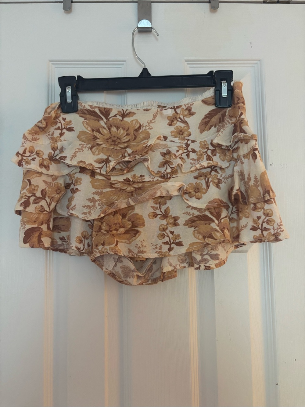 FREE PEOPLE DAYS GONE BY TIERED SHORTS